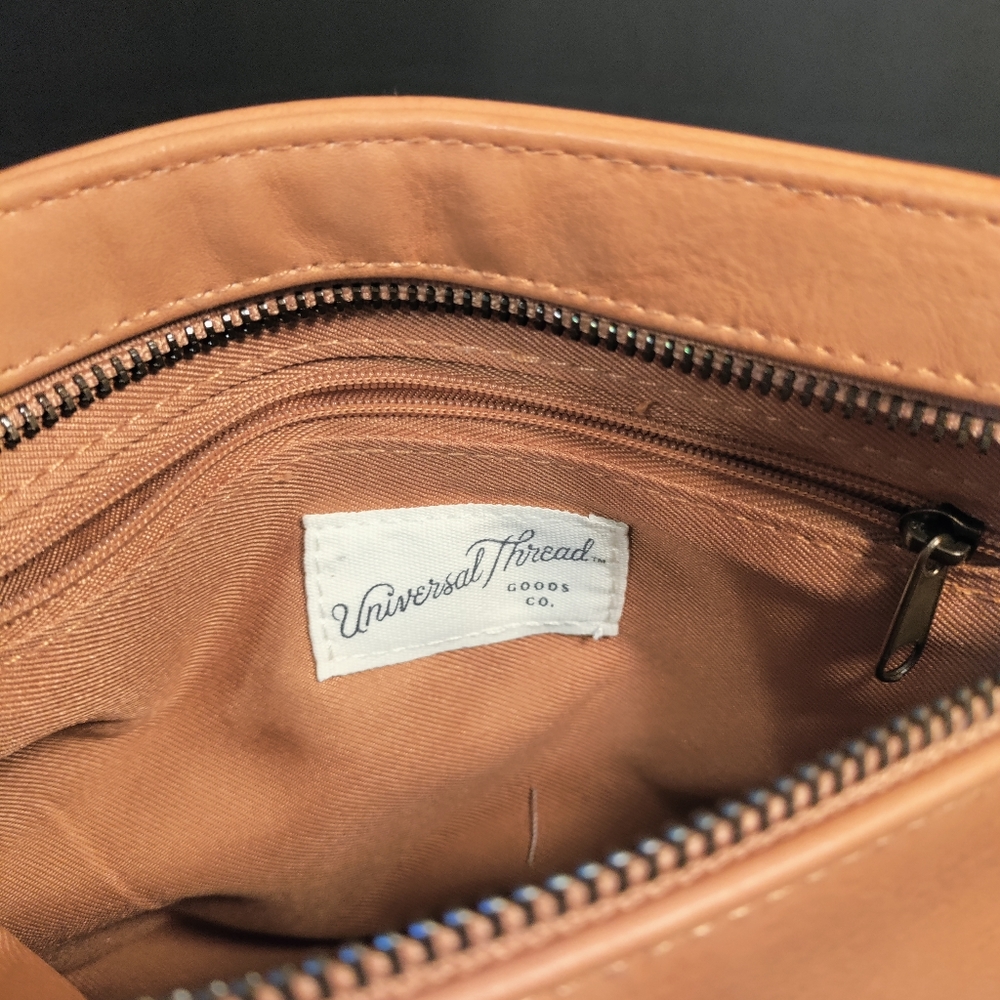 Universal Thread Goods Co. Tan Crossover Bag/Purs… - image 8